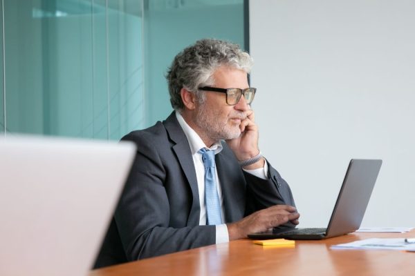 Gestão financeira com IA-1200px-700px